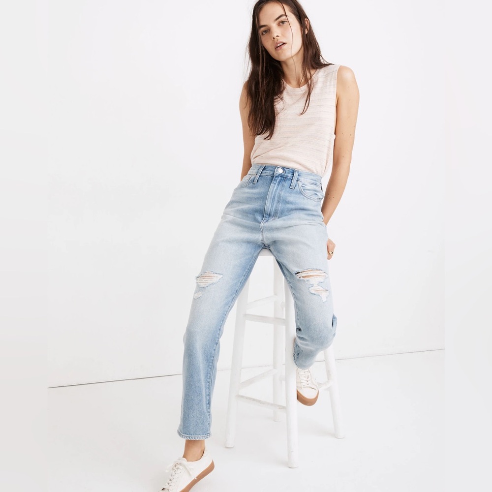 EUC Madewell Momjean in Gilford wash: Ripped Edition